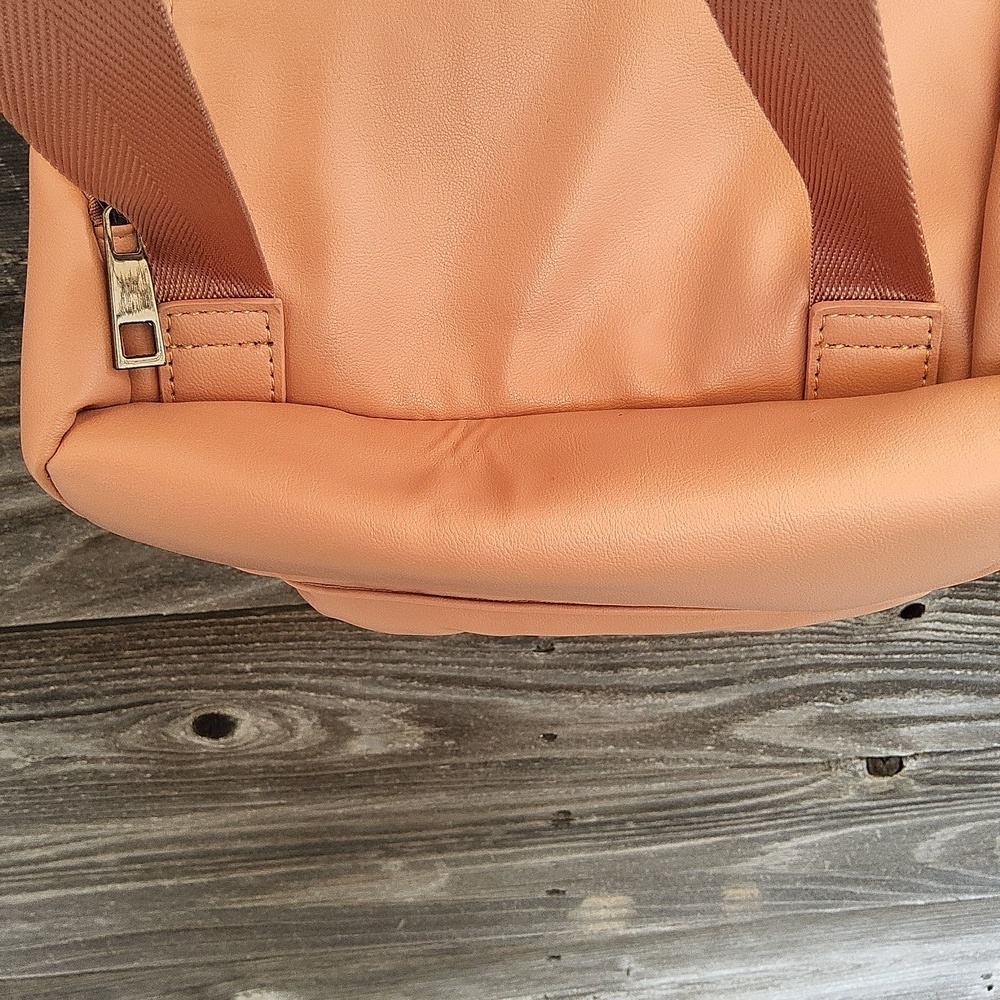 RACHEL Rachel Roy Peach Backpack with Buckle & Chain And Pockets Galore! - Picture 12 of 16